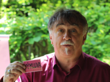 Továrna na přátelé