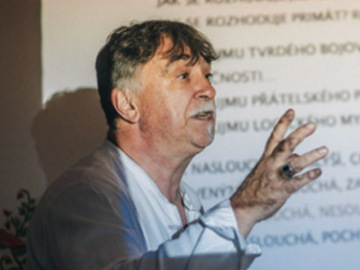 Továrna na přátelé