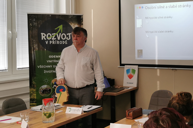 Barevný svět Structogram III.  – Klíč k zákazníkovi (foto 5)